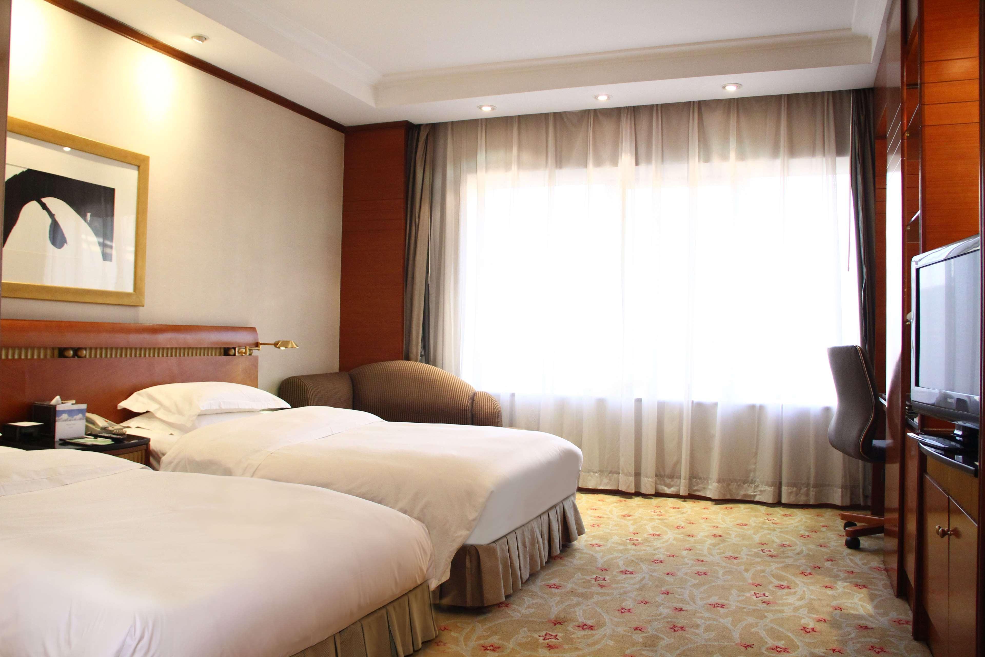 Swissotel Hong Kong Macau Center Hotel Beijing